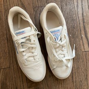 Reebok Club C 85 Sneakers Womens Size 8